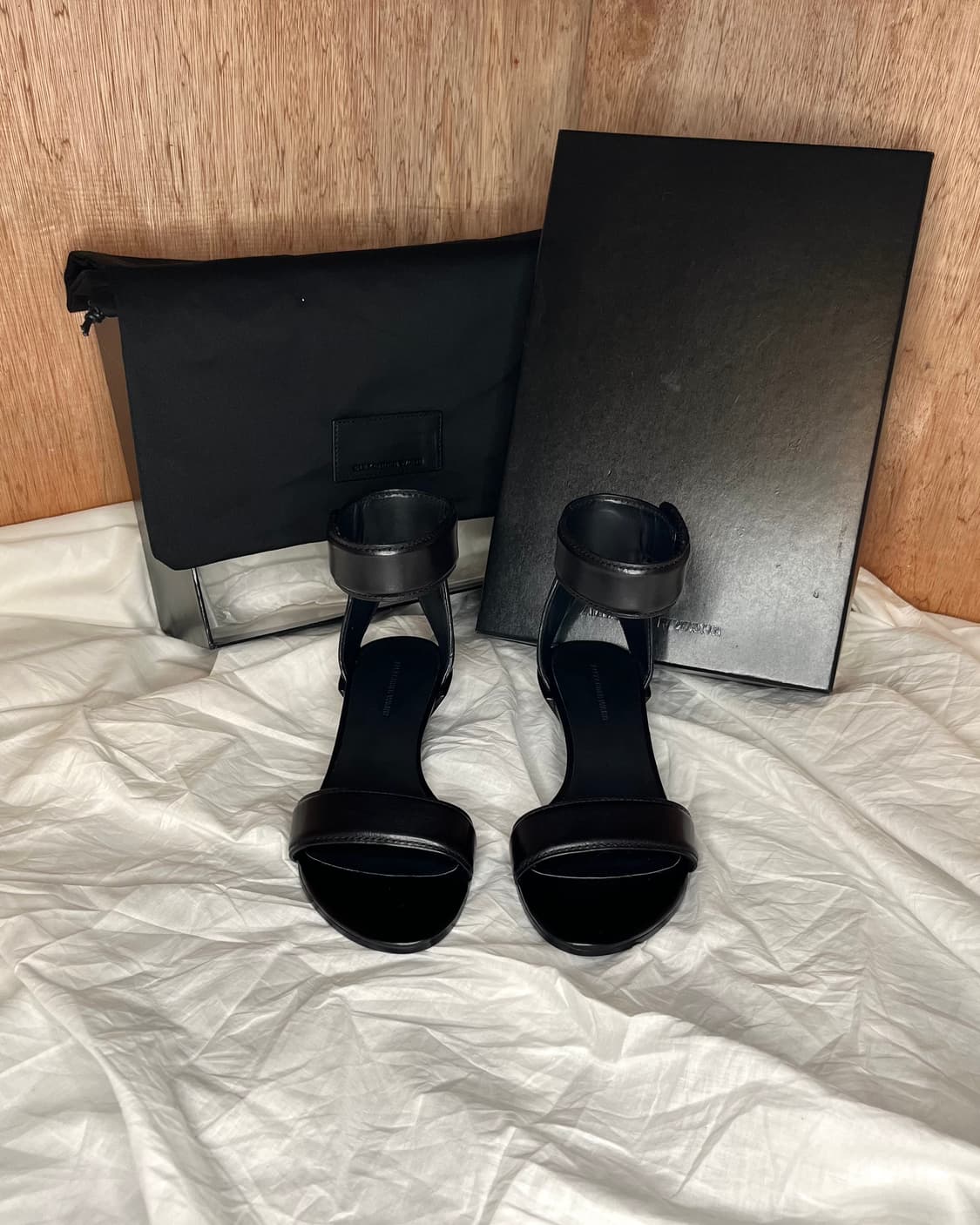 알렉산더왕 블랙 레더 앵클 커프 웨지 샌들 상품이미지3