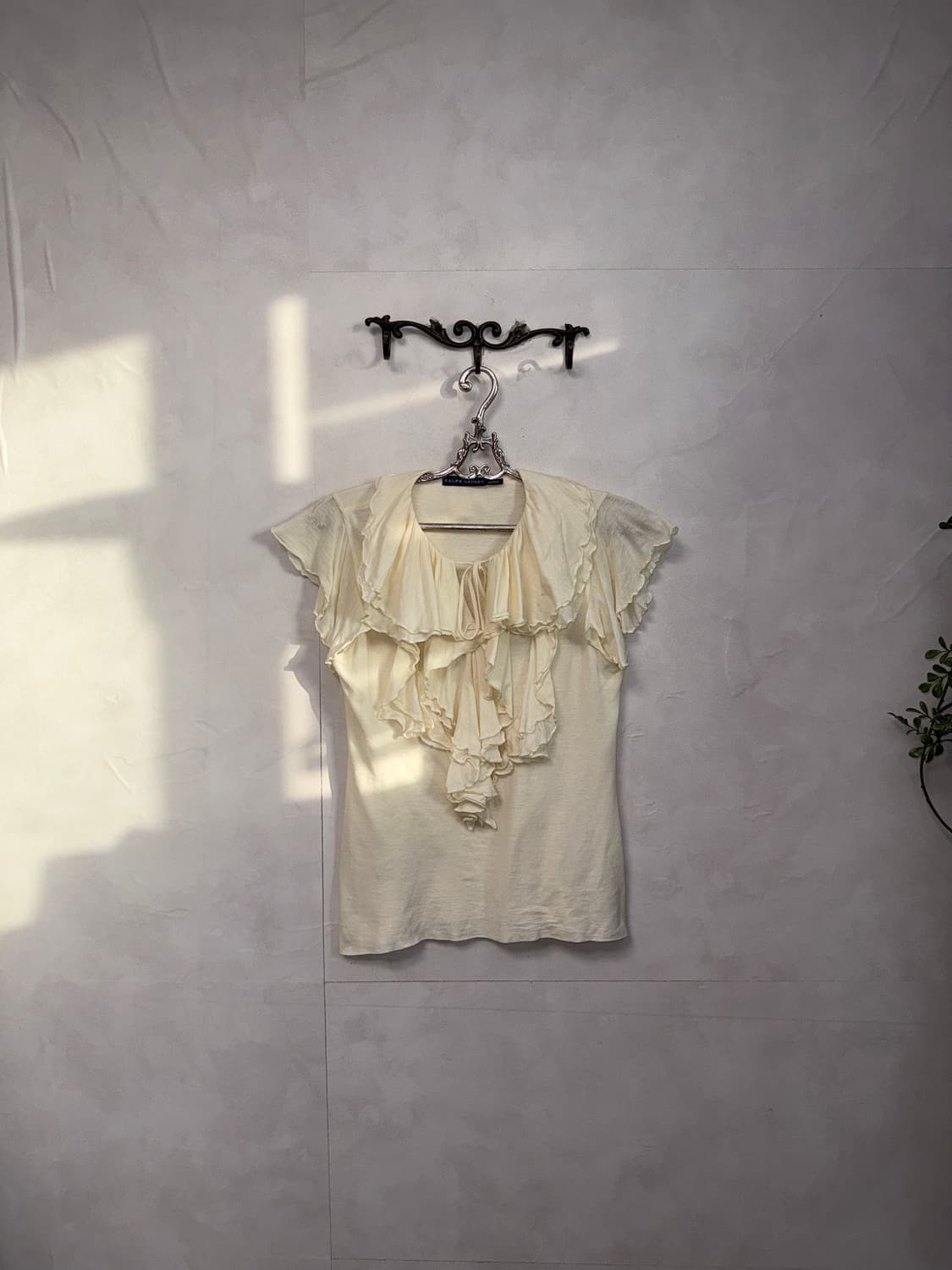 Ralph Lauren ivory ruffle cotton blouse 상품이미지2