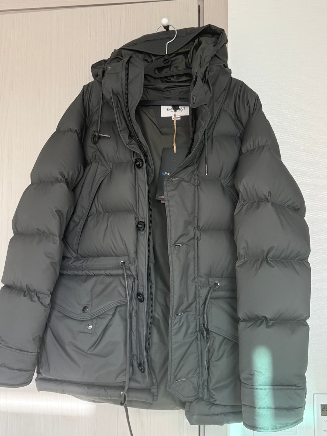 새상품 이스트로그 유틸리티 23FW 올리브 상품이미지3