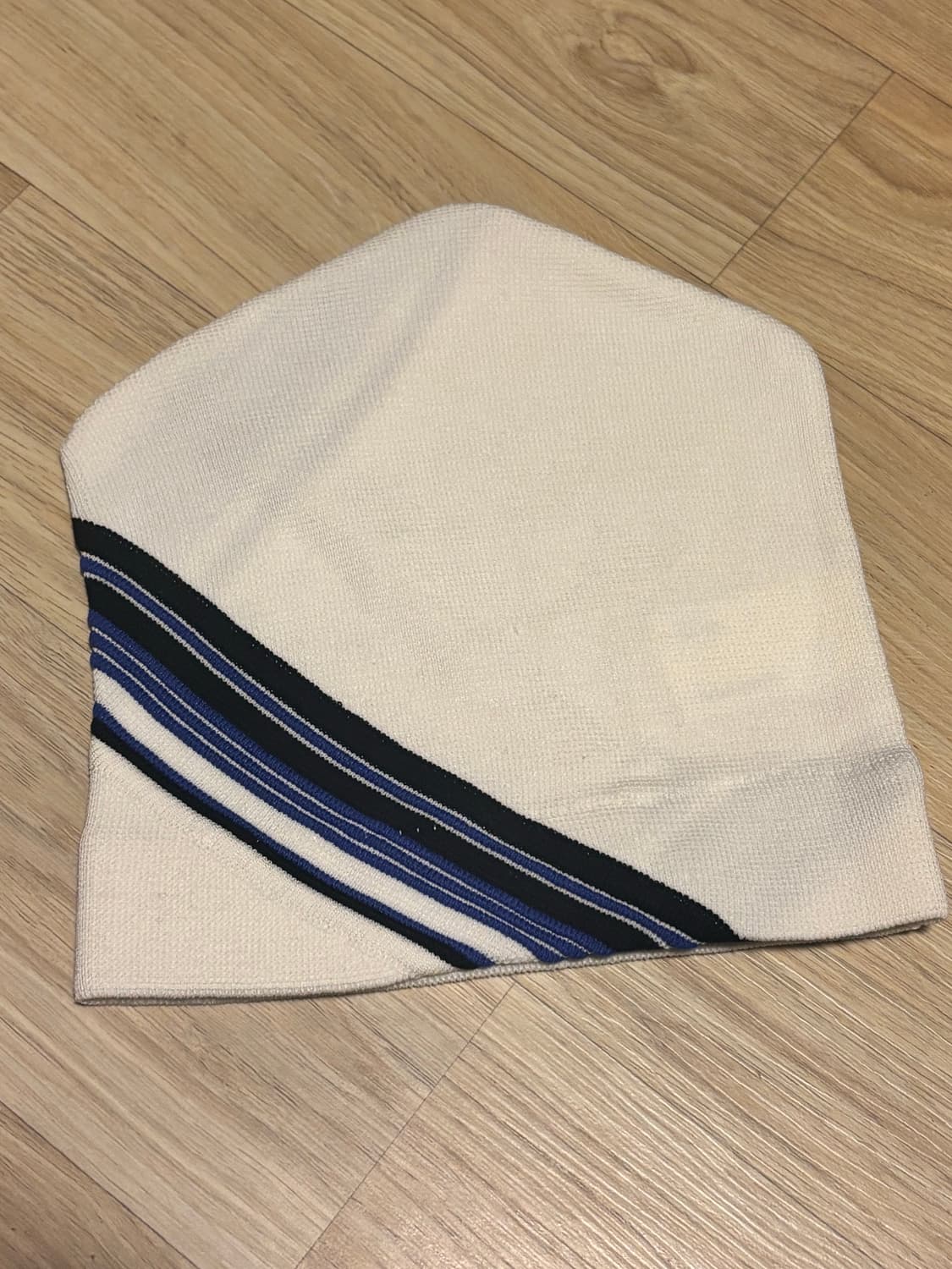 Kiko kostadinov 키코 코스타디노브 비니 화이트 상품이미지1