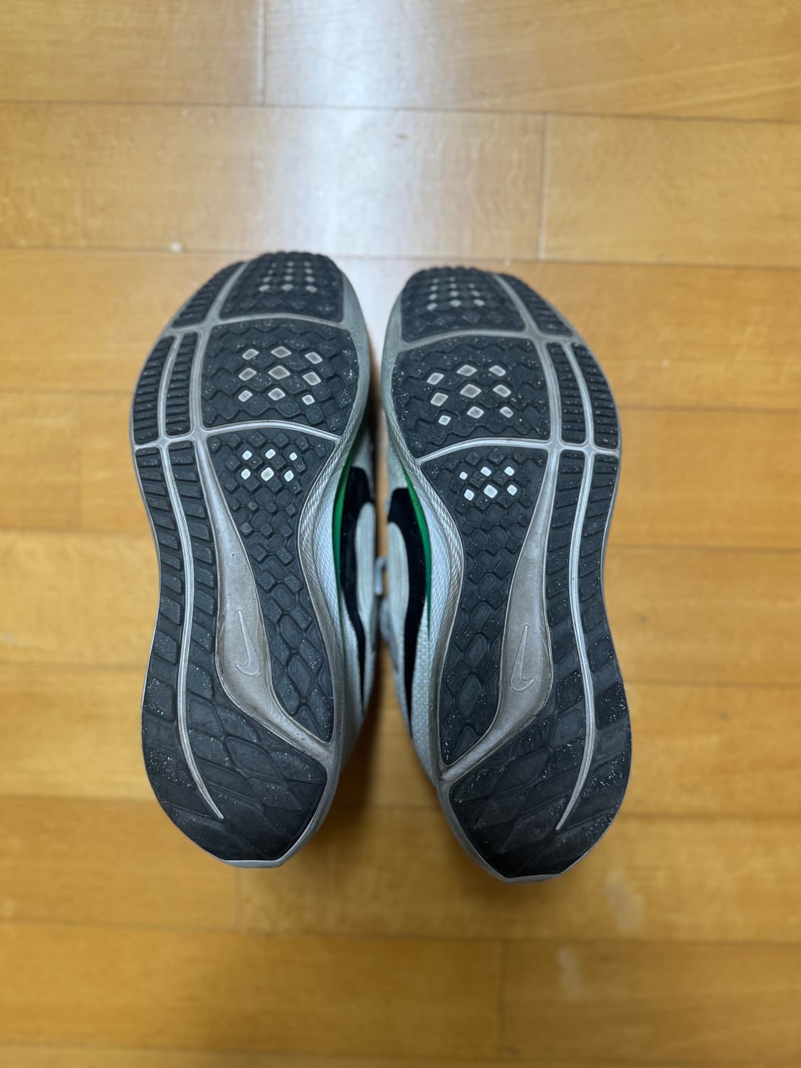 나이키 페가수스 40 러닝화 265 상품이미지3