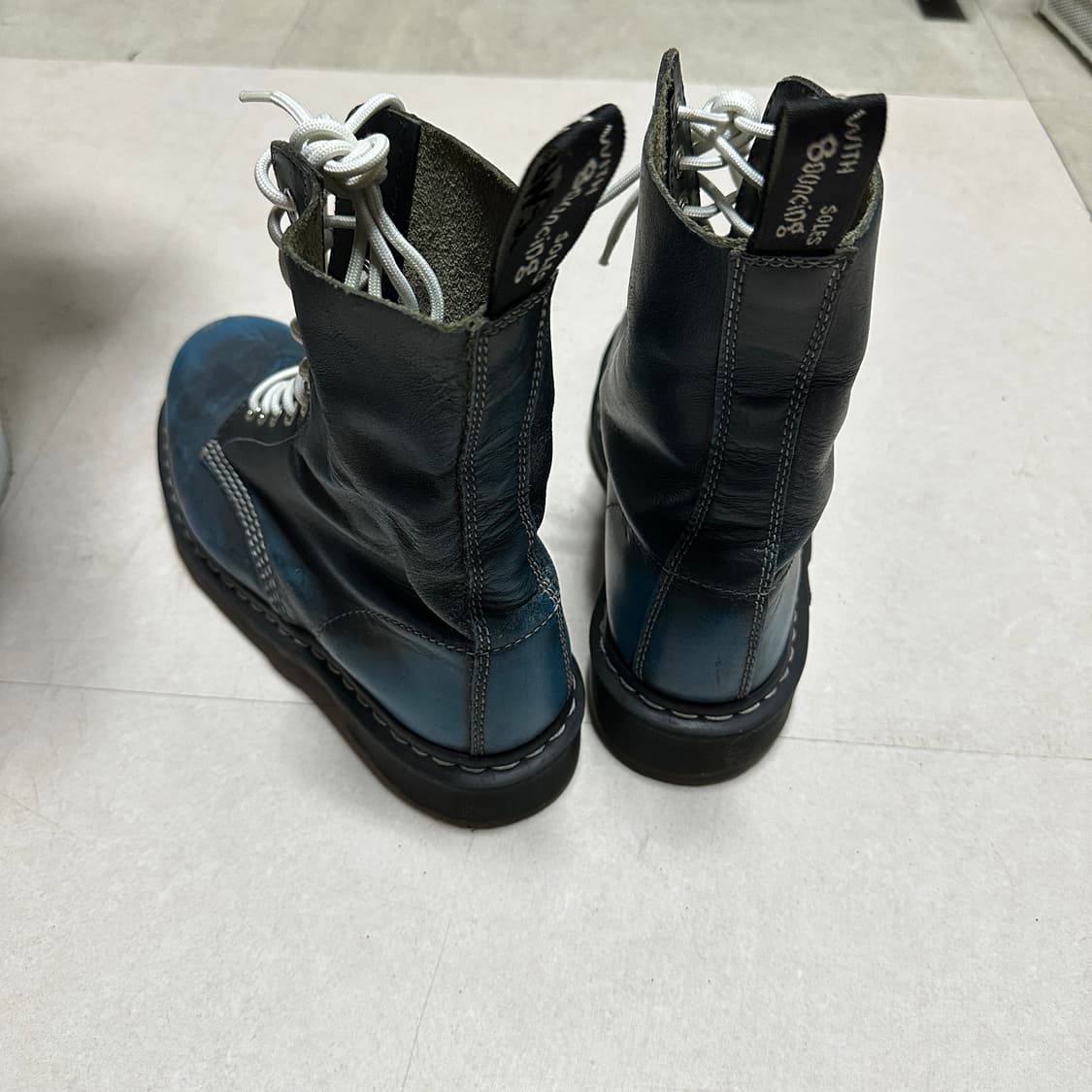 지드래곤 닥터마틴1919 워커 상품이미지6