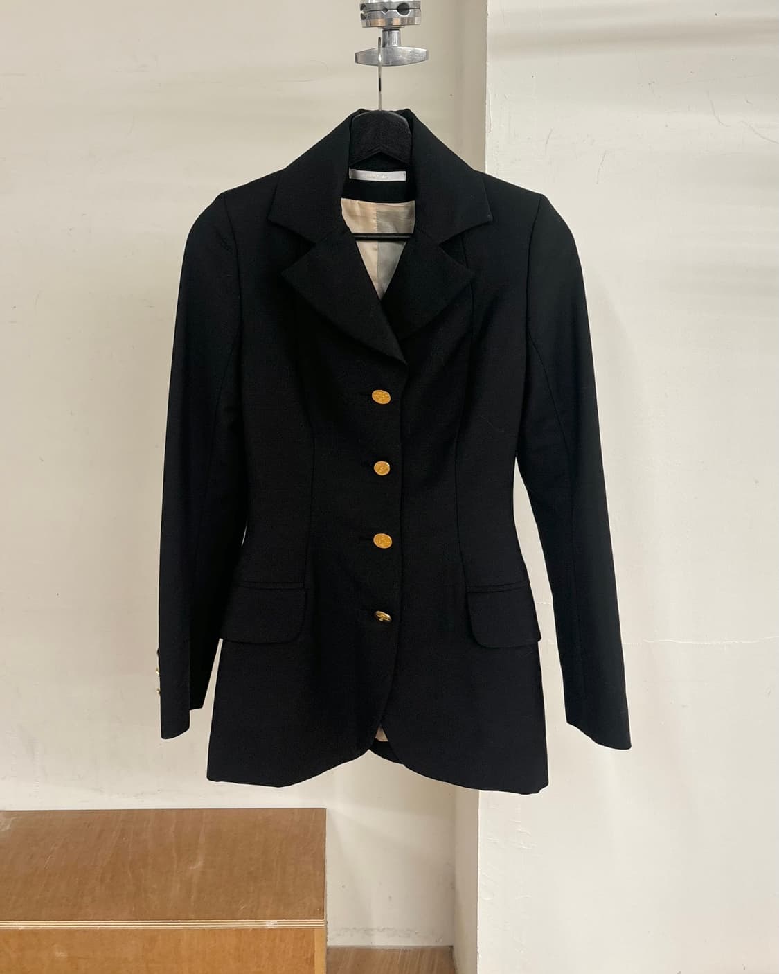 비비안웨스트우드 골드라벨 라펠카라 블랙 블레이저 상품이미지1