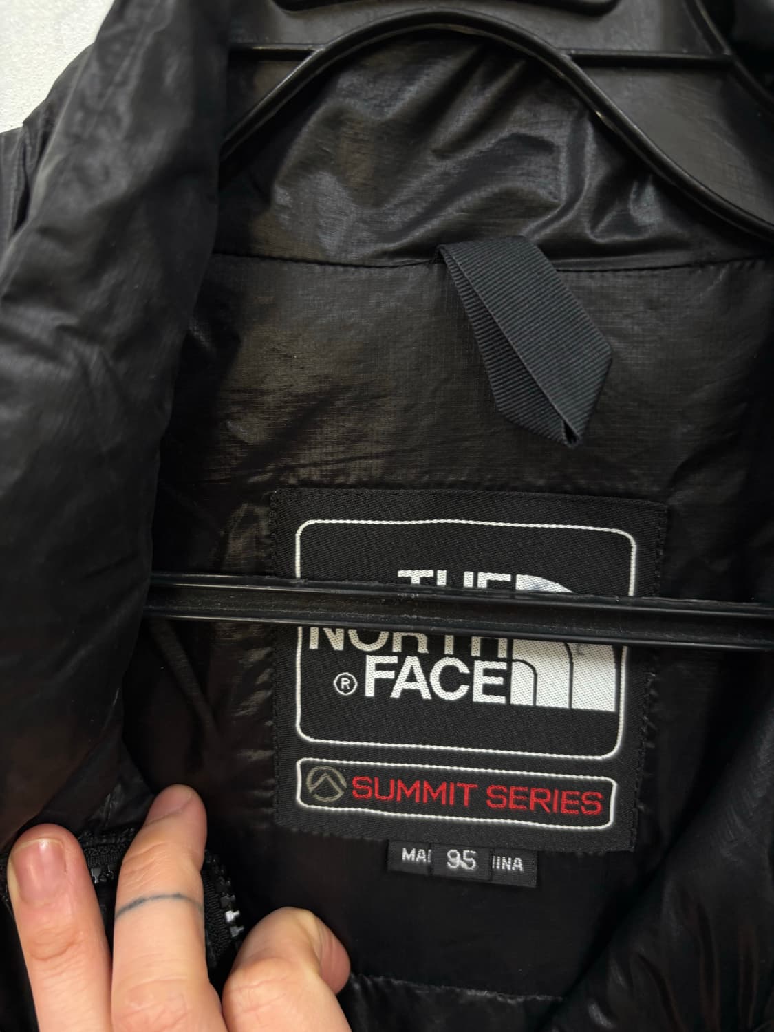 노스페이스 경량 다운패딩 상품이미지5