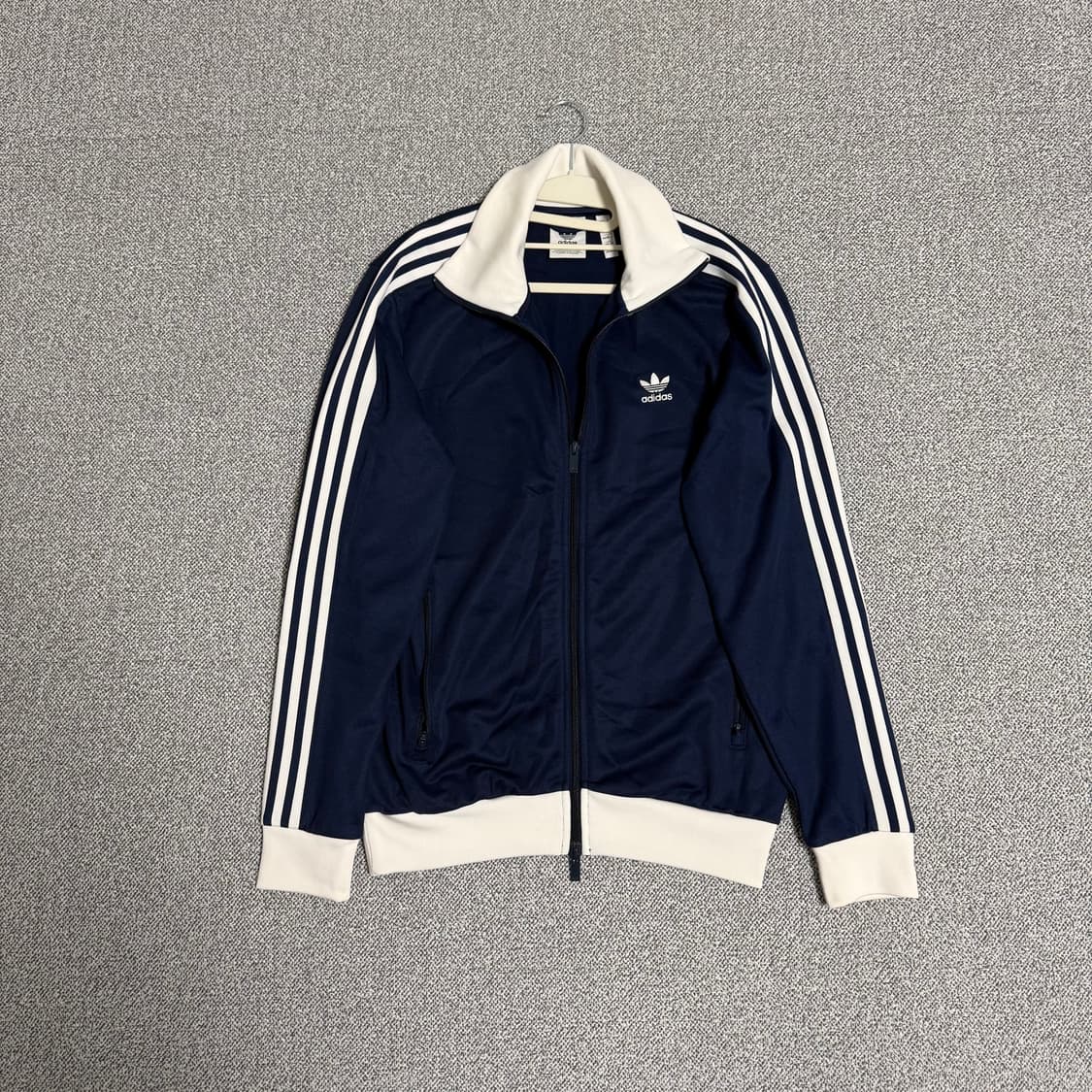 아디다스 베켄바우어 져지 네이비화이트 M 트랙탑 상품이미지1