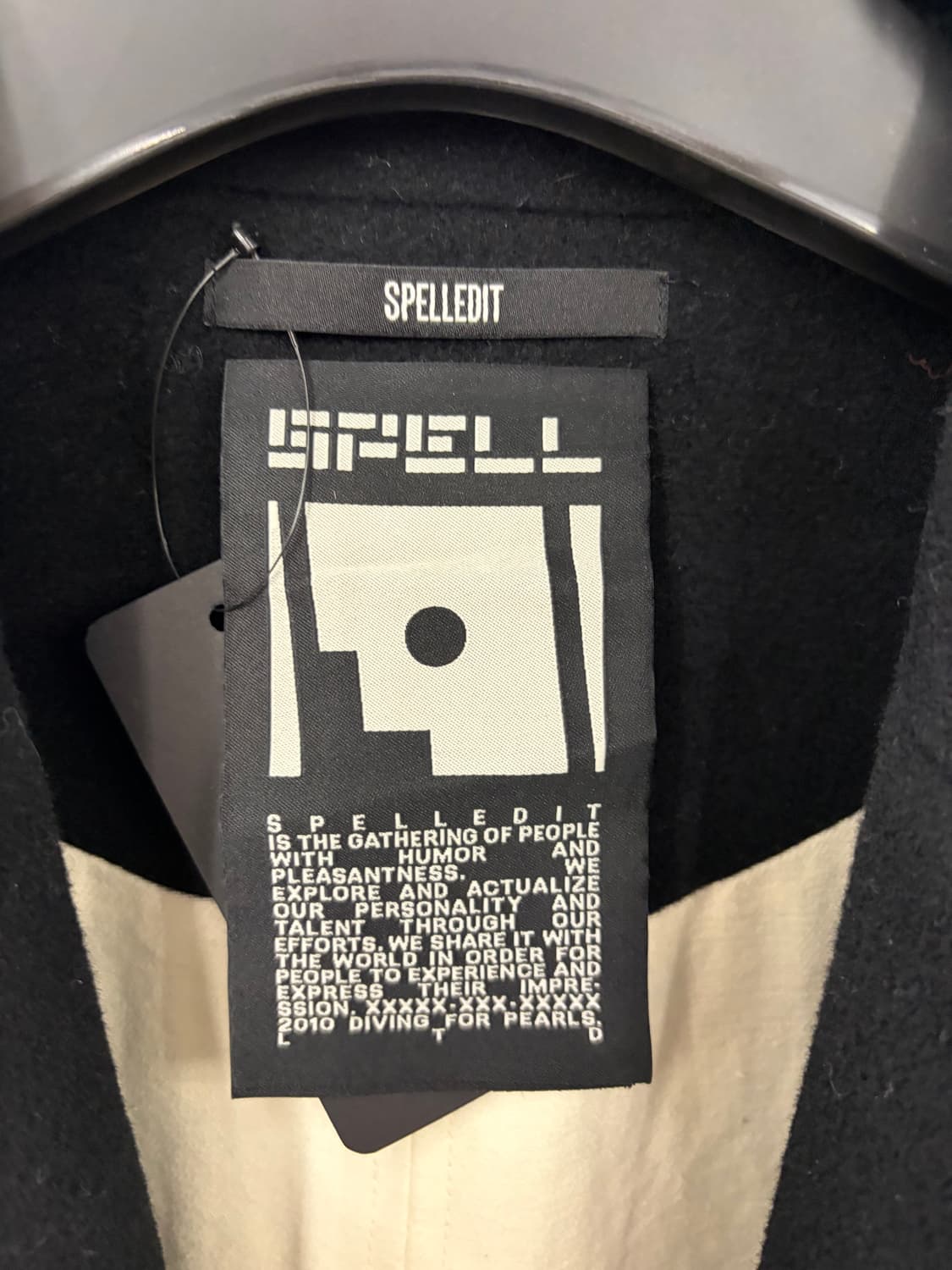 SPELLEDIT 블랙 코트 상품이미지3