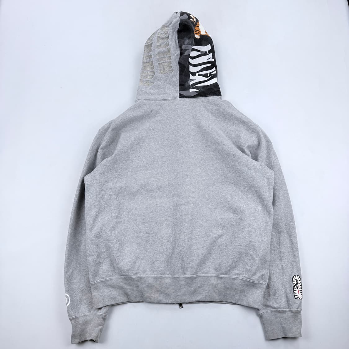 베이프 OG 타이거 카모 풀 후드집업 상품이미지10