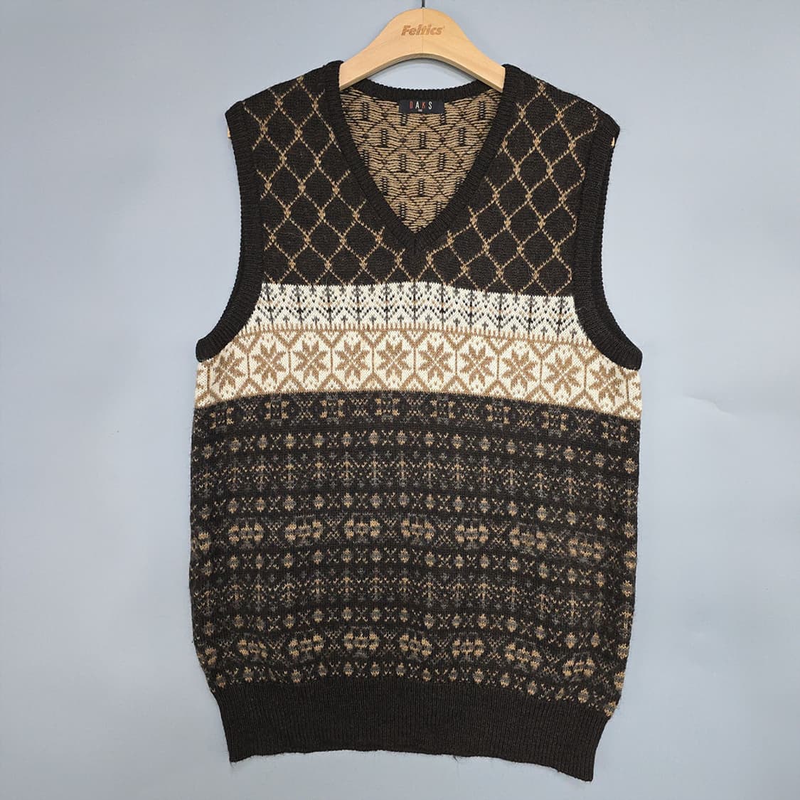 닥스(DAKS) 패턴 니트 베스트 100 상품이미지1