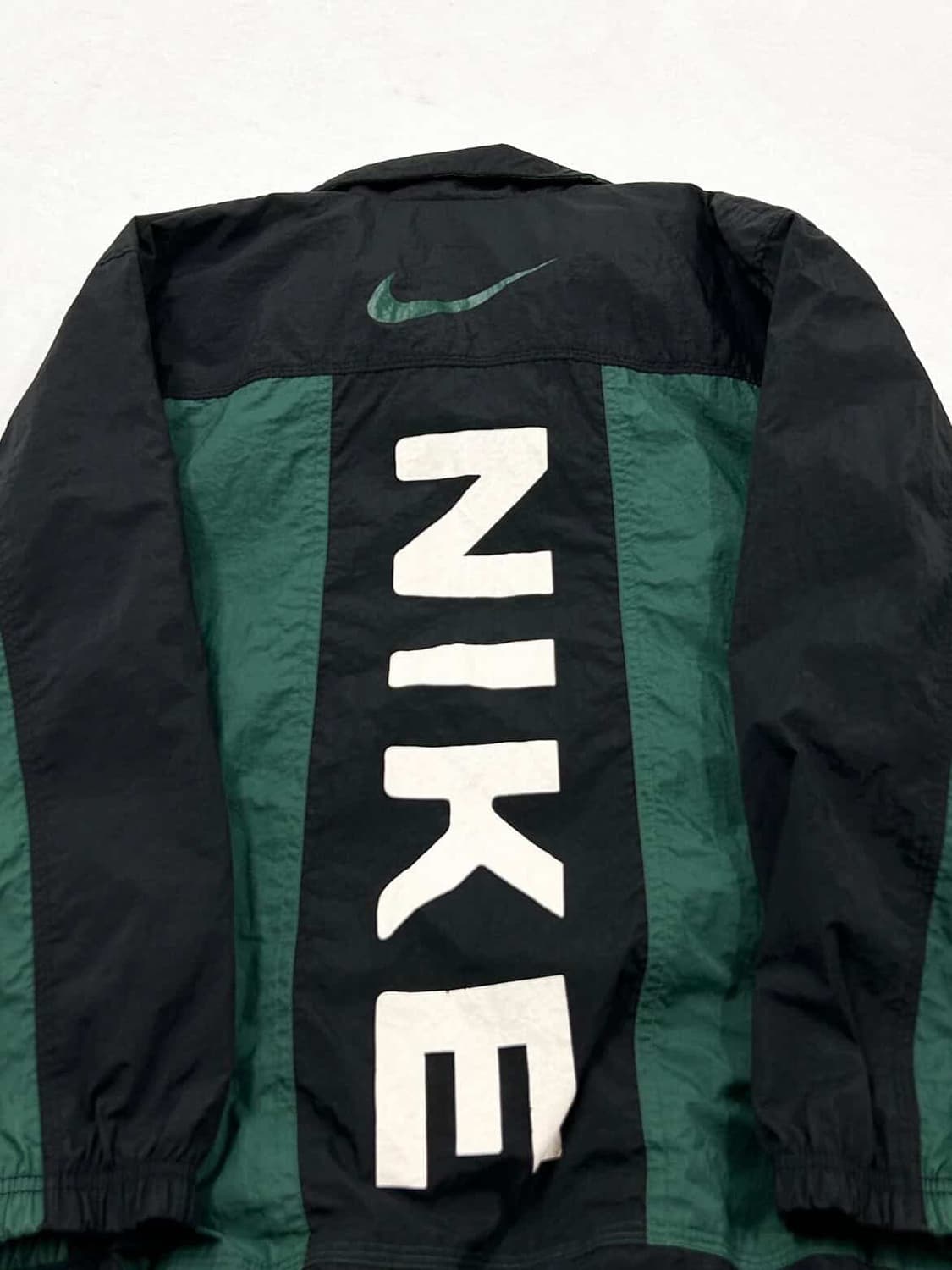 나이키 90‘s JAPAN 빅로고 바람막이 상품이미지7