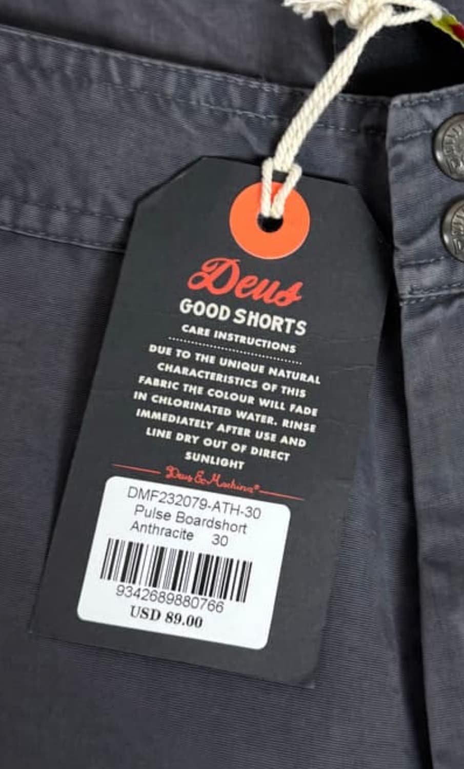 데우스 엑스 마키나 쇼츠 상품이미지8