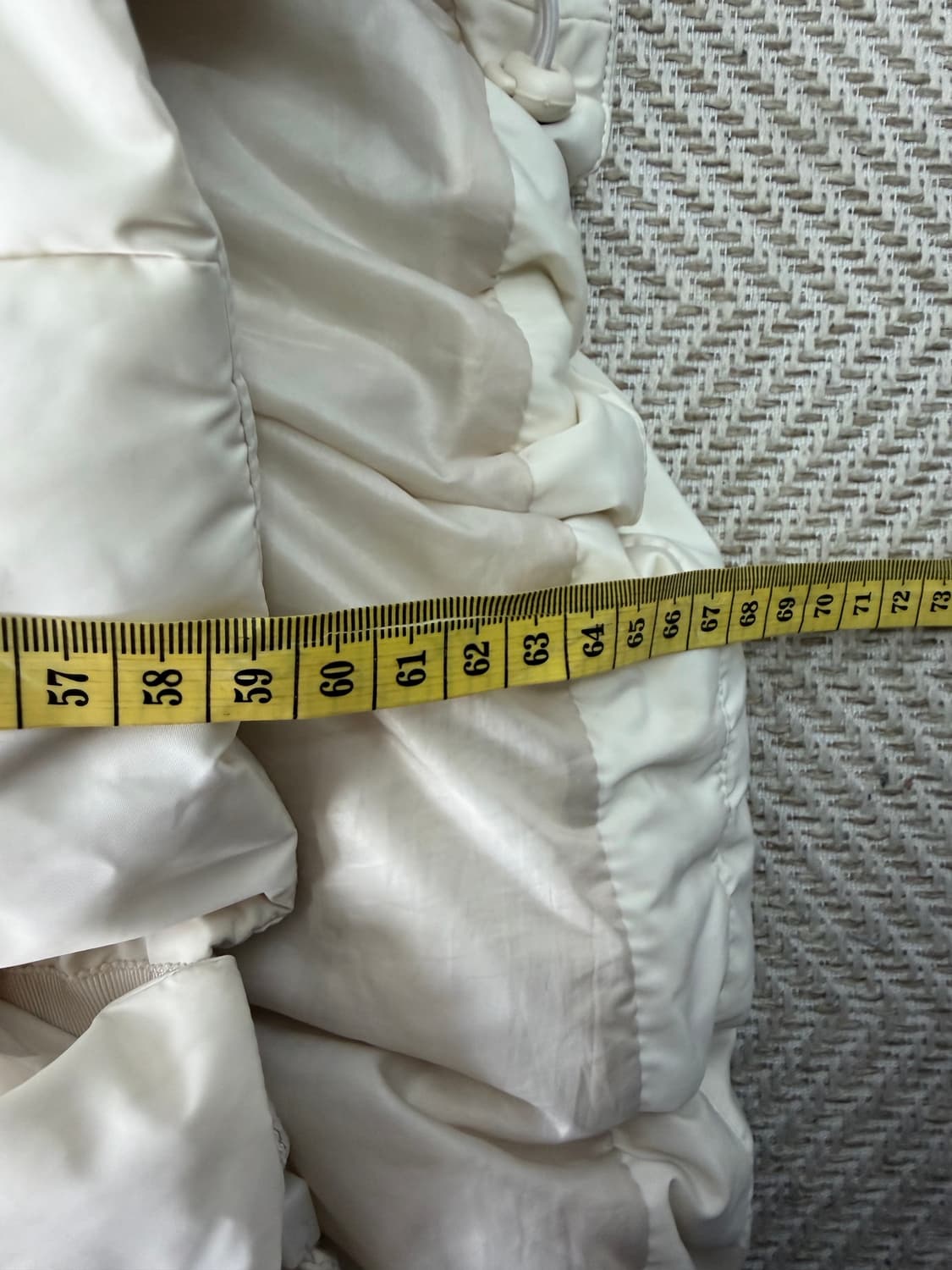 정품) 구호플러스 23ss 여성 숏패딩 F 상품이미지9