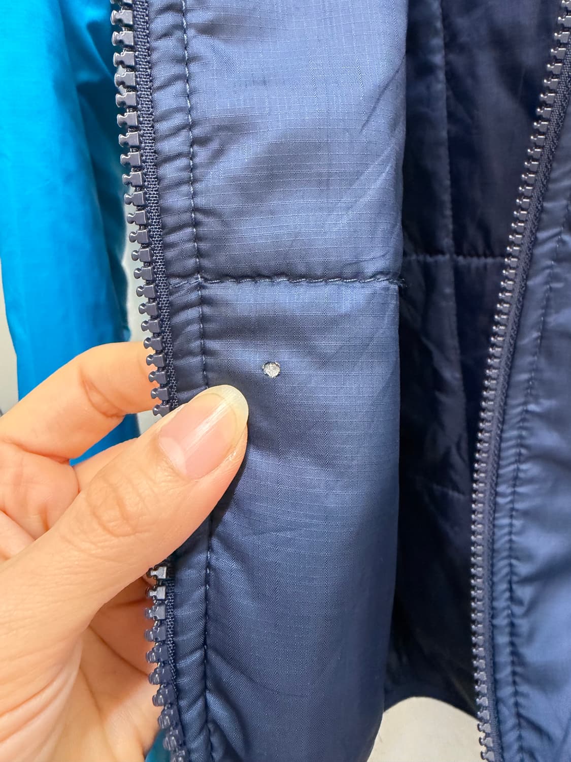 나이키 아스날 리버시블 경량 점퍼 블루 상품이미지9