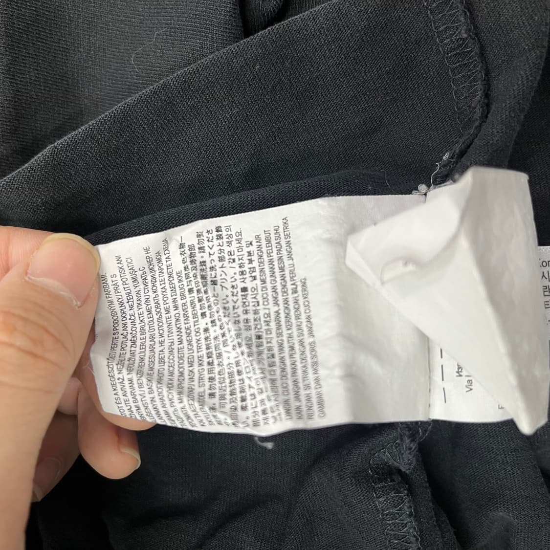 반스 블랙 긴 팔 티셔츠 상품이미지7