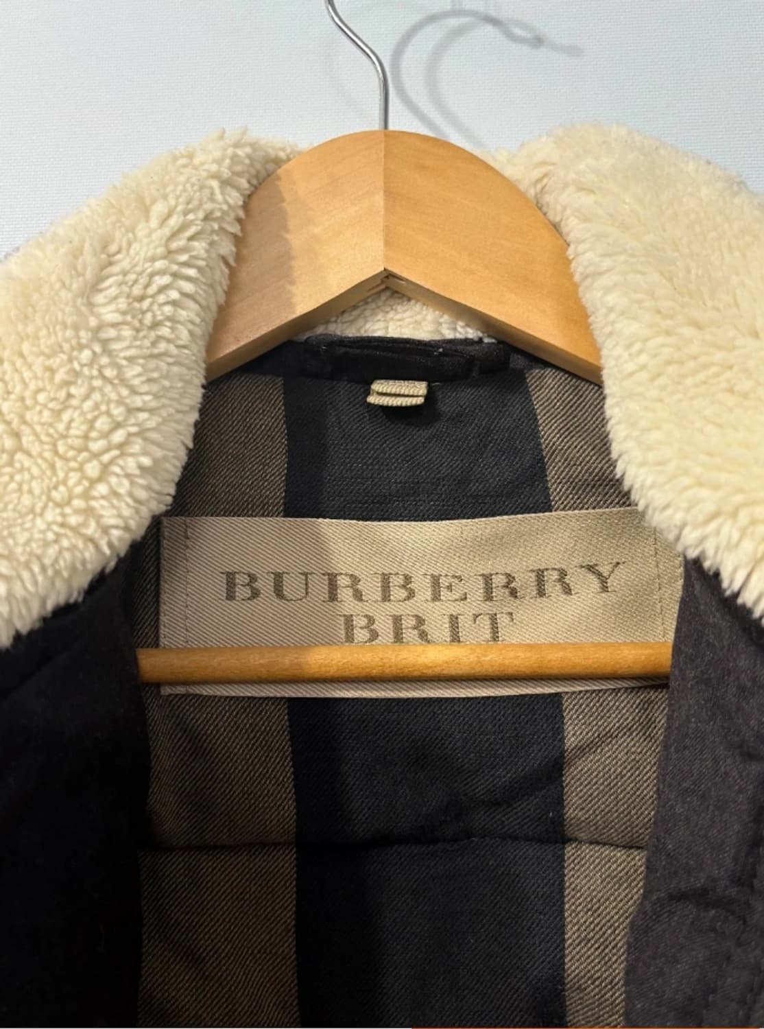 버버리 브릿 남성 패딩 자켓 블랙 95 상품이미지3