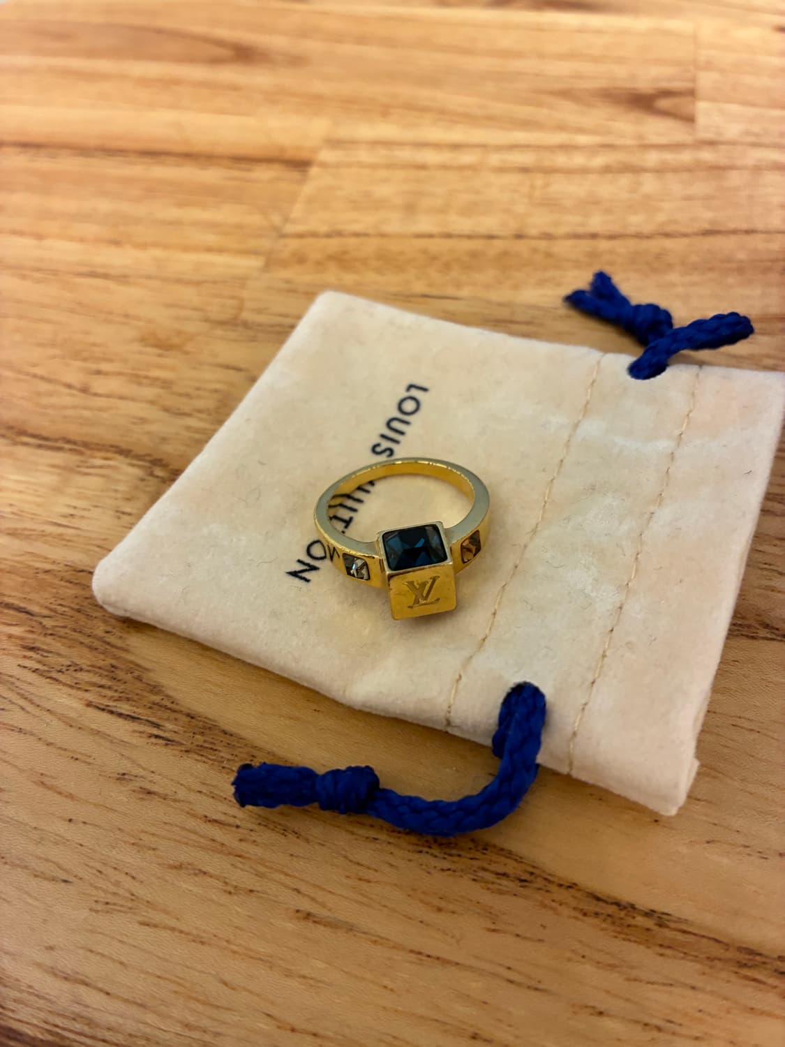 루이비통 여성반지 상품이미지3