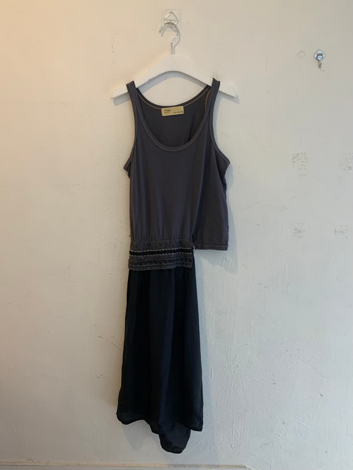 Toga pulla sleeveless onepiece 상품이미지1