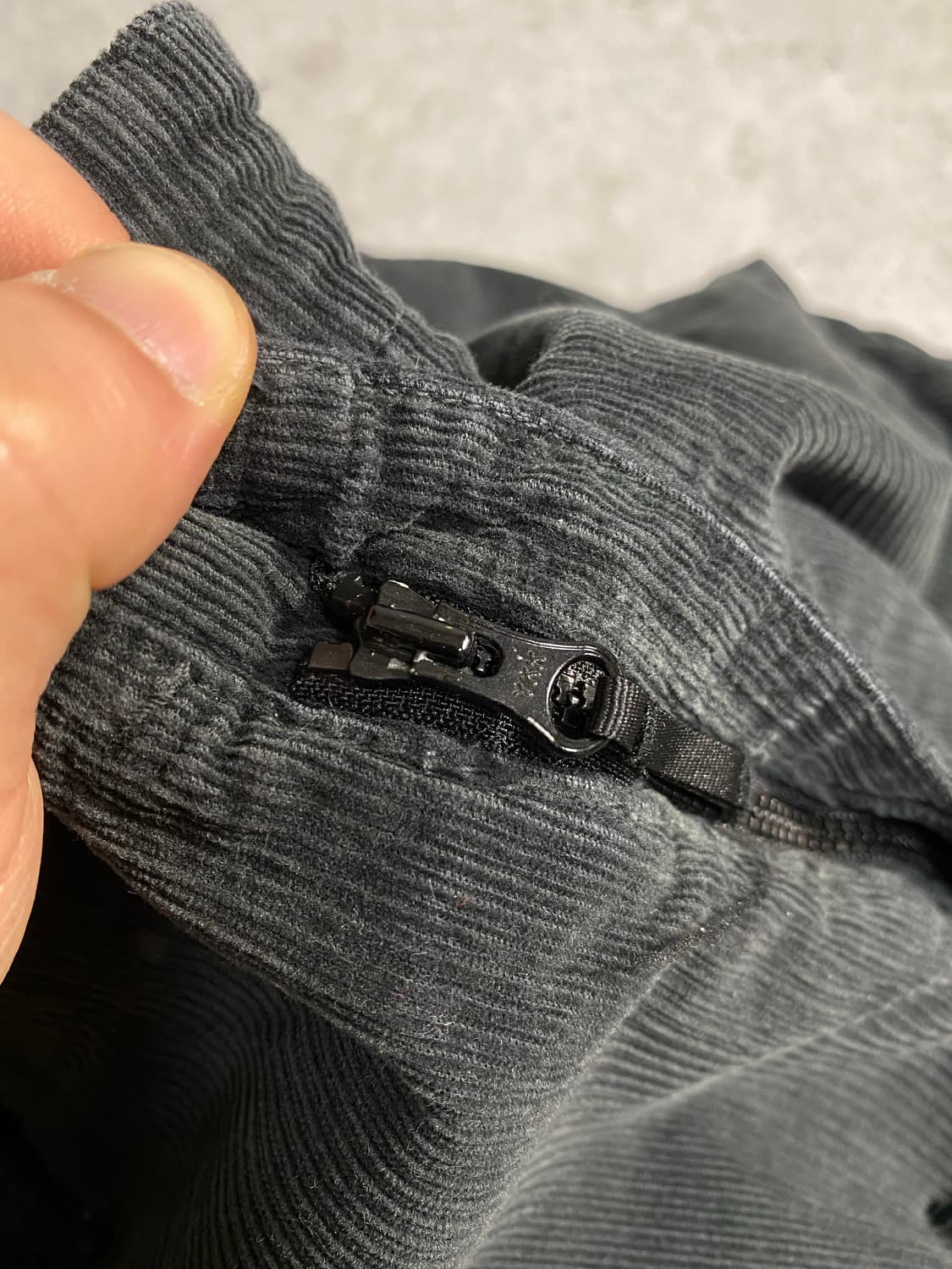 [34] C.P COMPANY 씨피컴퍼니 코듀로이 카고팬츠 상품이미지5