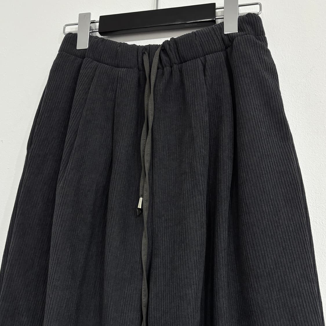 [새상품] 골덴 밴딩 와이드 추리닝 팬츠 상품이미지1