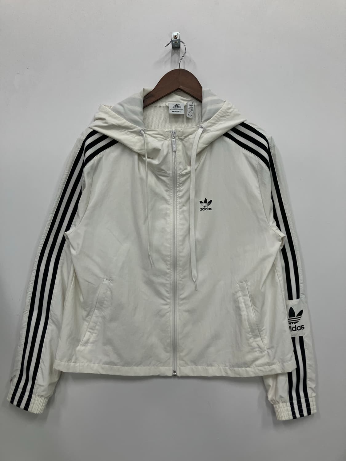 아디다스 바람막이 상품이미지1