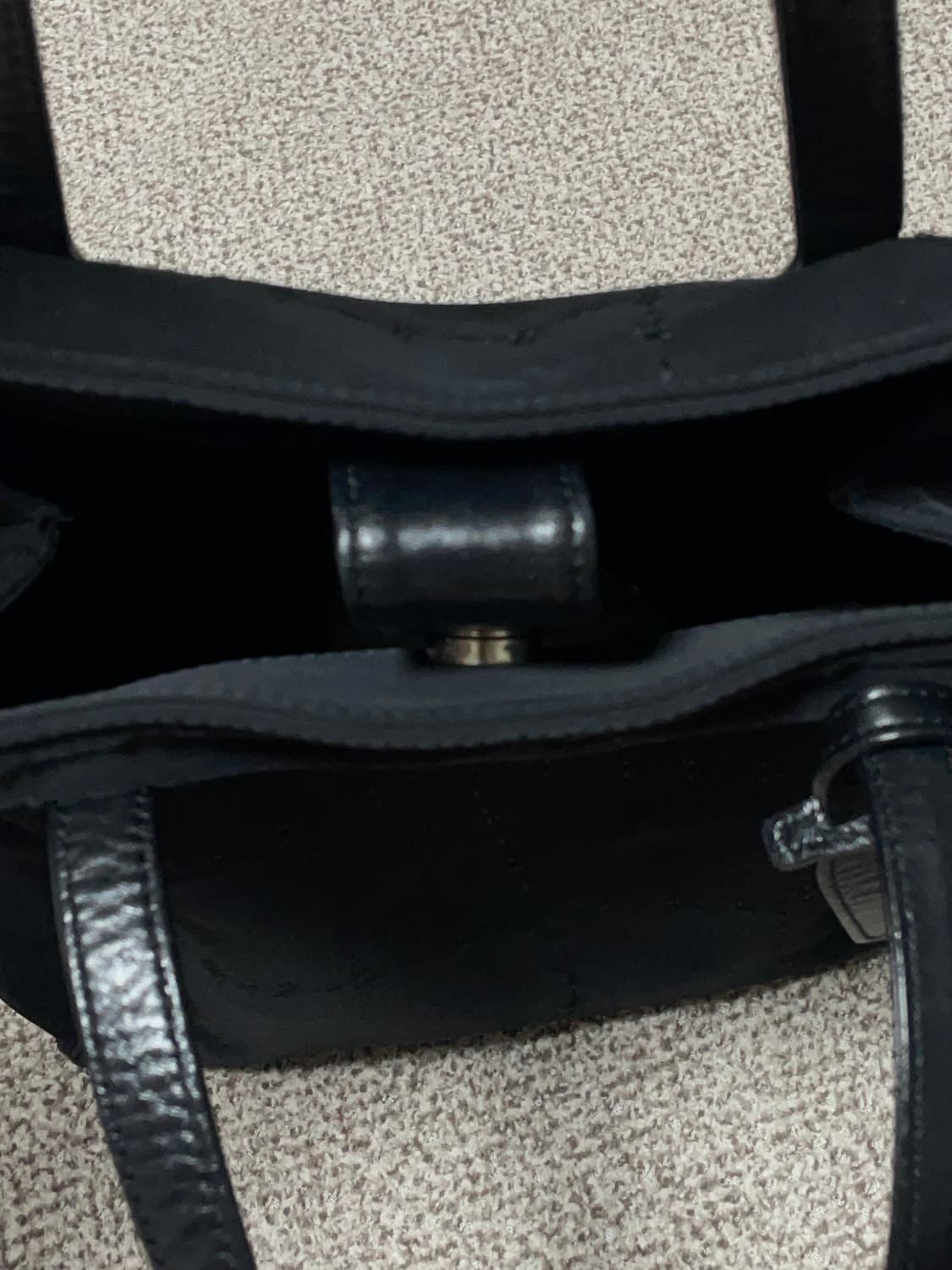 이세이미야케 나일론 토트백 상품이미지2