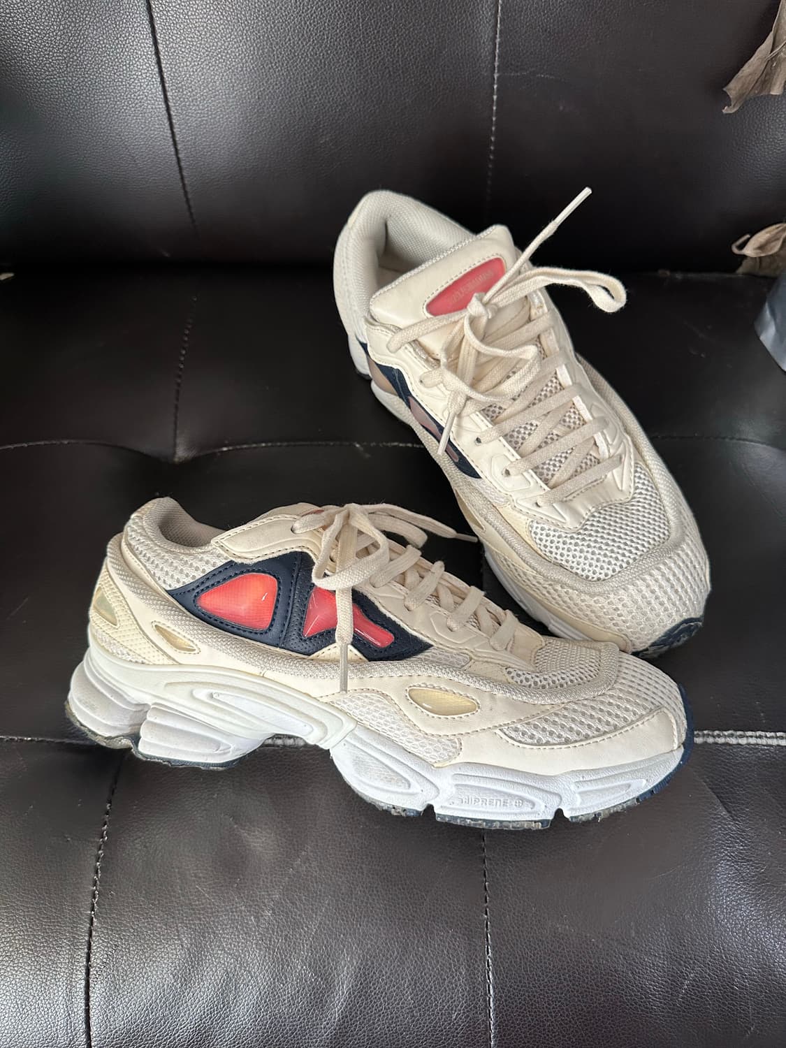 라프시몬스 아디다스 250  상품이미지2