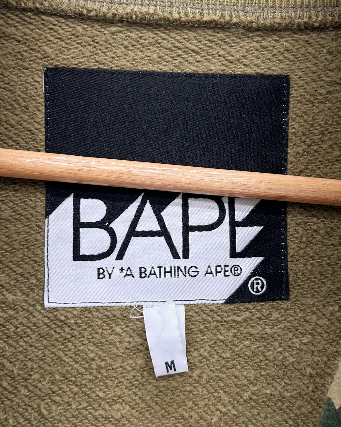 베이프 BAPE OG 00s 퍼스트 카모 스웻 스타디움 자켓 상품이미지7