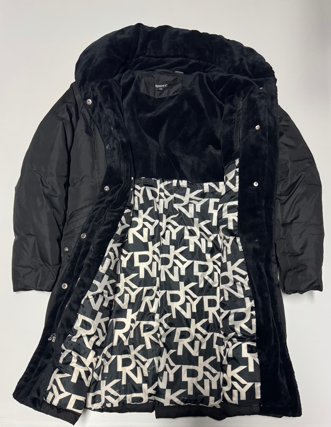 여성 DKNY 디케이앤와이 다운 롱 패딩 블랙 M 상품이미지1