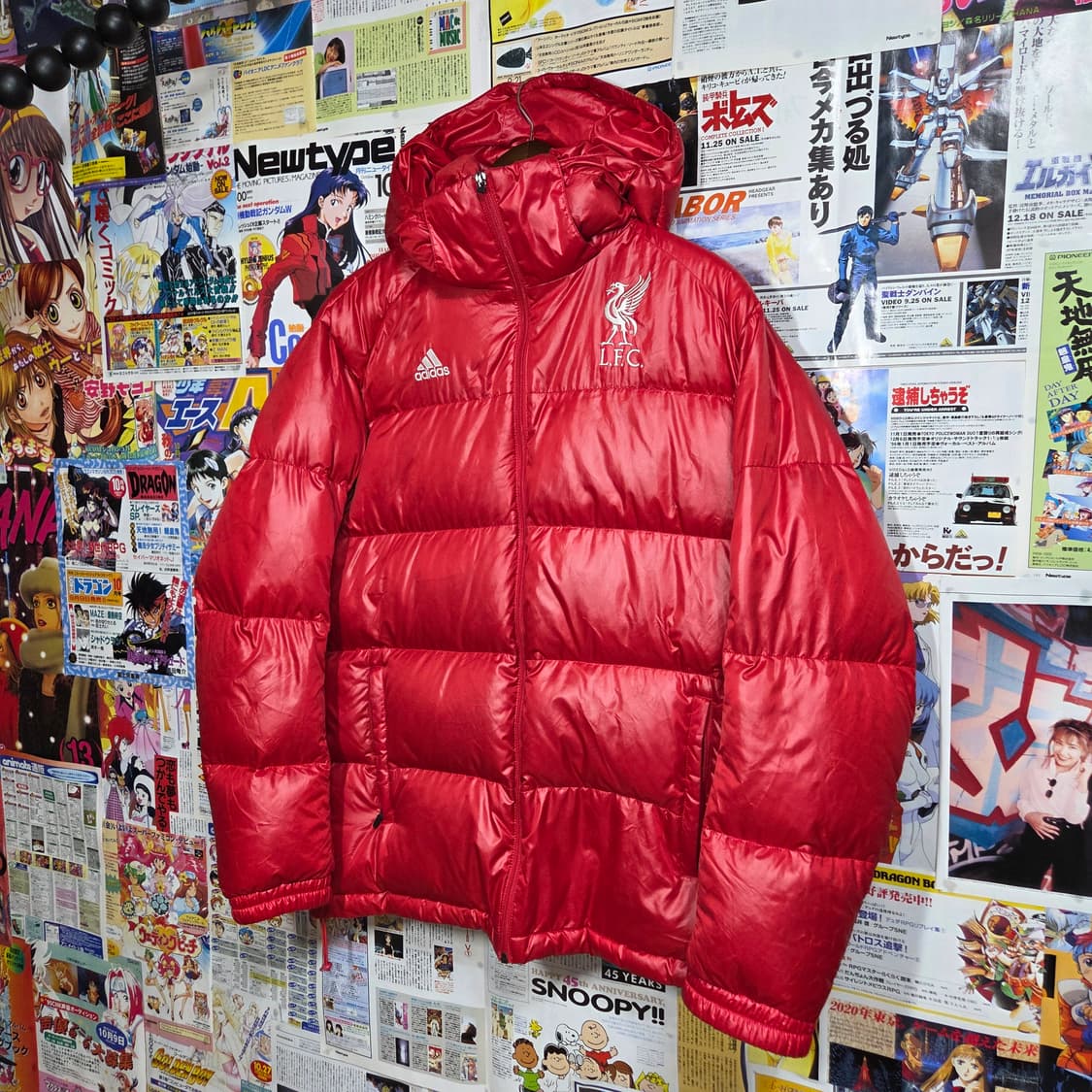아디다스 리버풀 레드 구스 다운 패딩 상품이미지2