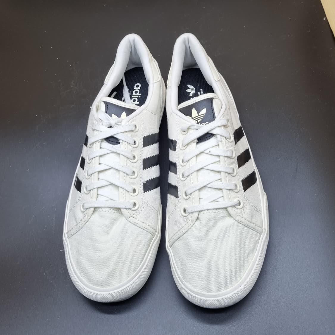 아디다스 아바카  스니커즈 250 상품이미지2