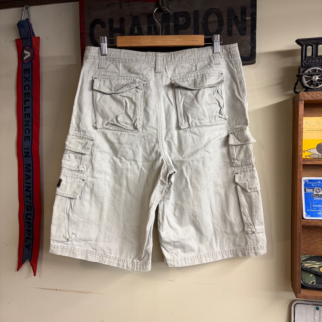 Arizona Cargo Shorts White 32 Size 26050 상품이미지6