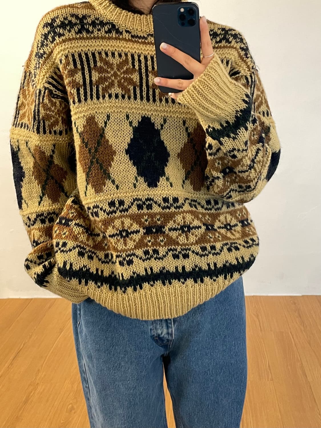 윌리엄로키 울 스웨터  상품이미지10