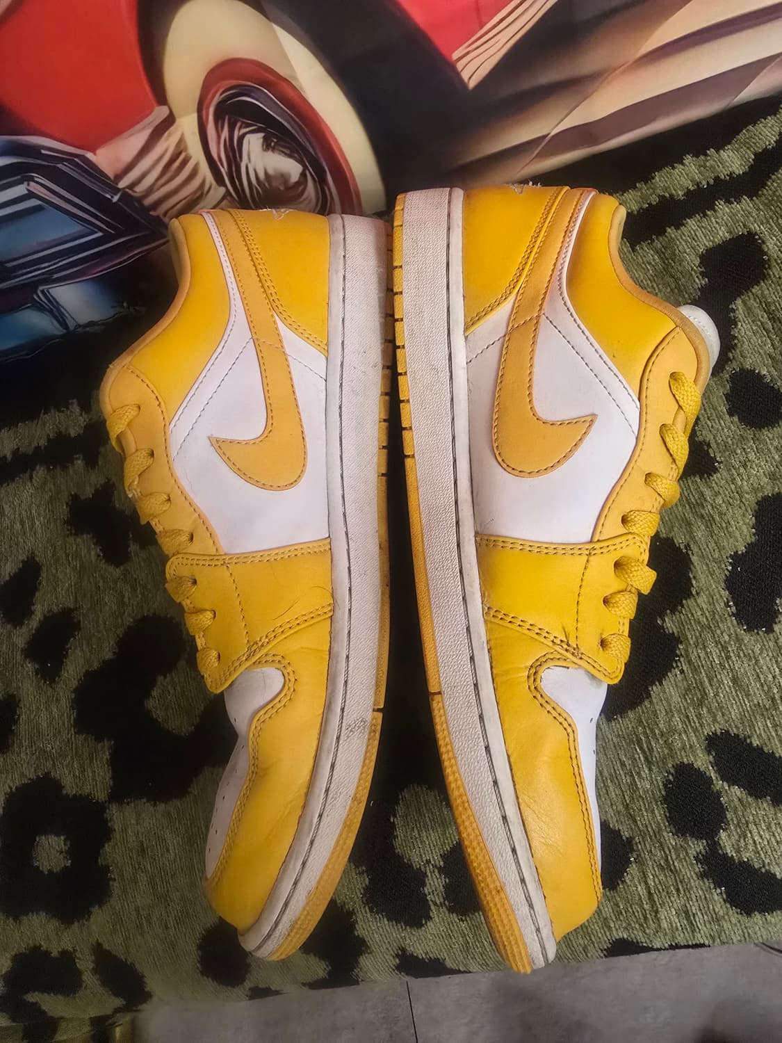 에어 조던 1 로우 폴른 (Air Jordan 1 Low Pollen)
 상품이미지2