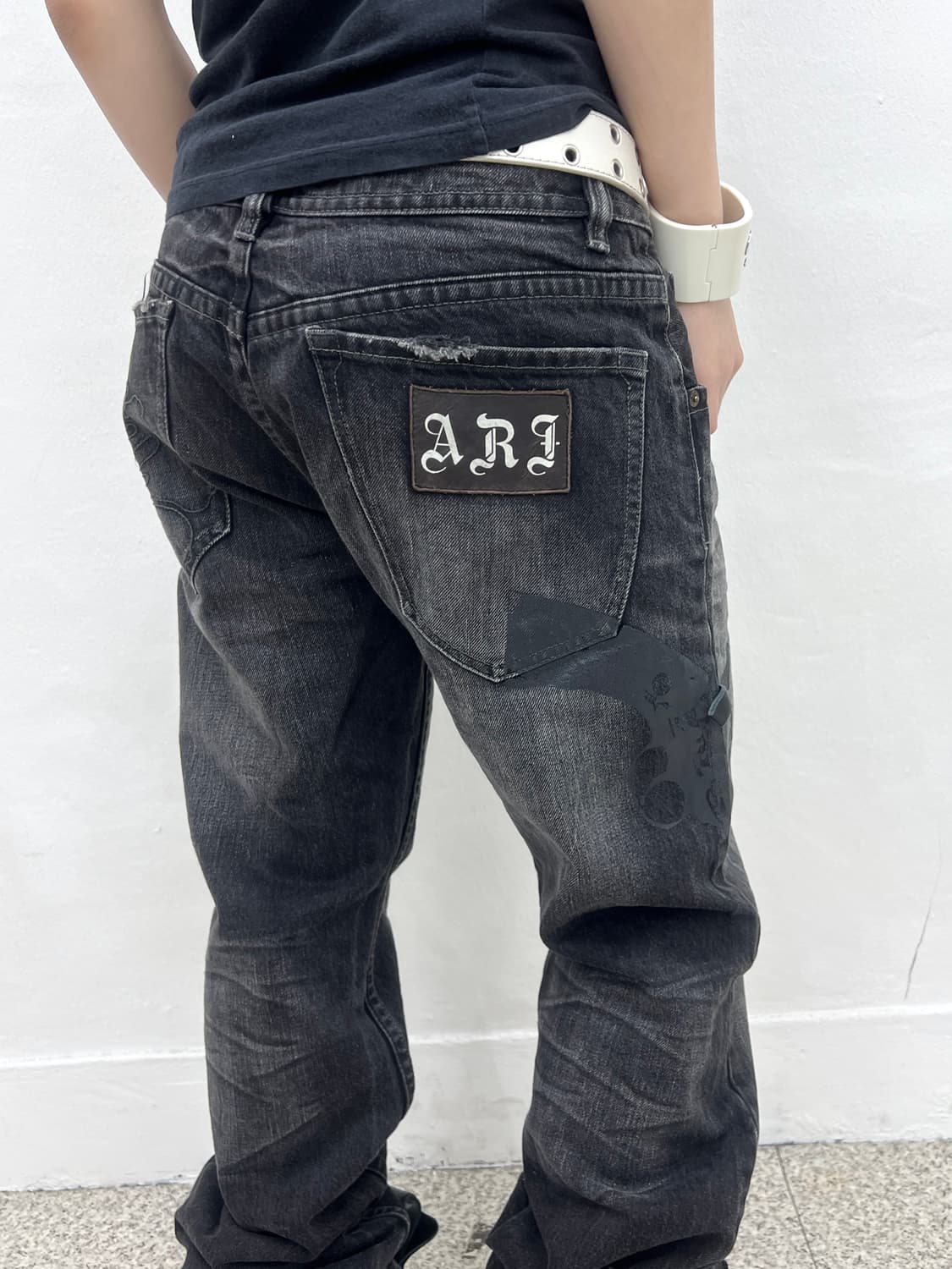 A.R.J gun printing washing denim pants 상품이미지3