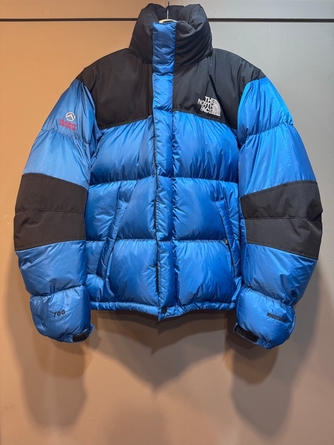 노스페이스 써밋 패딩 상품이미지1
