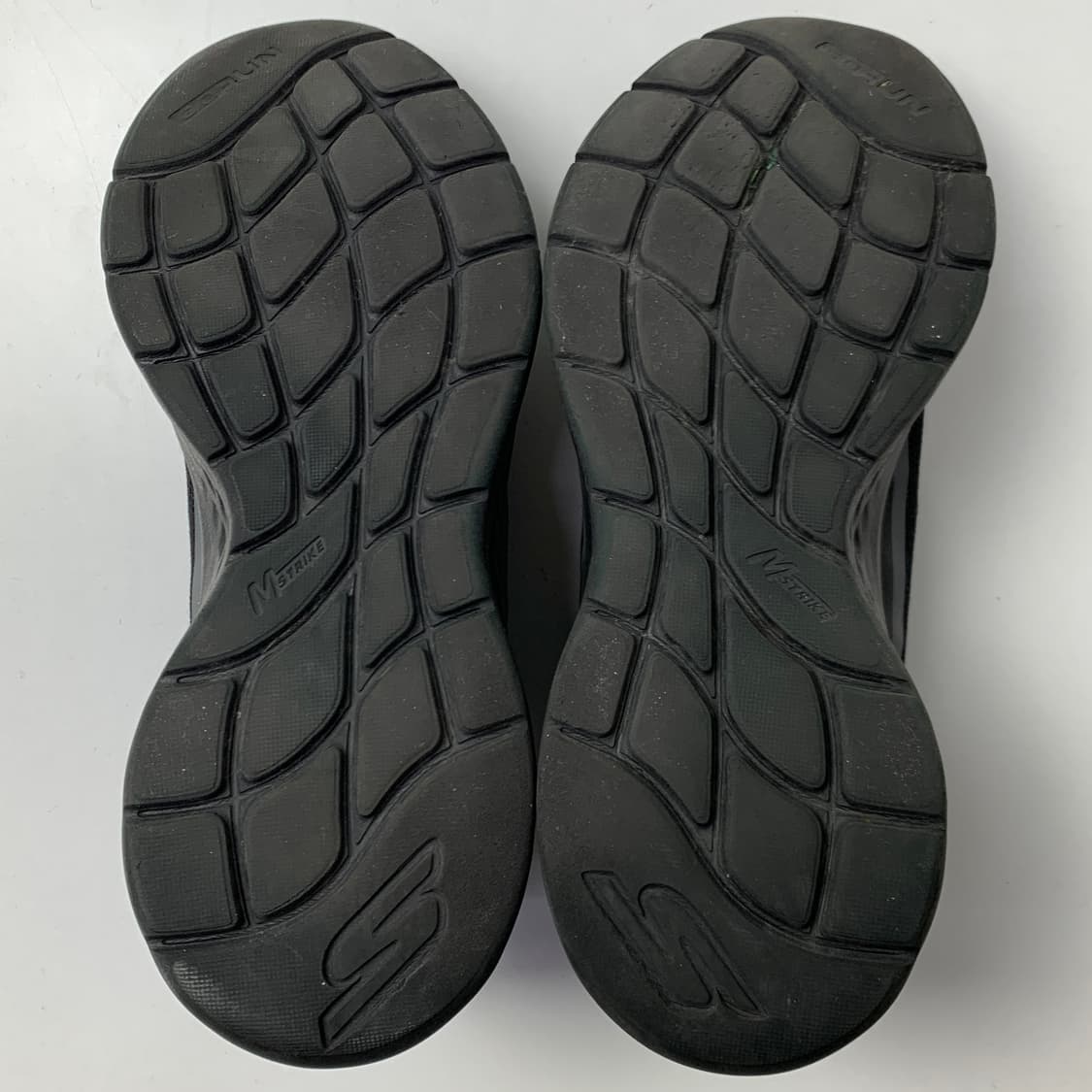 [240/정품] 스케쳐스 고런 슬립온 여성 운동화 신발
 상품이미지6