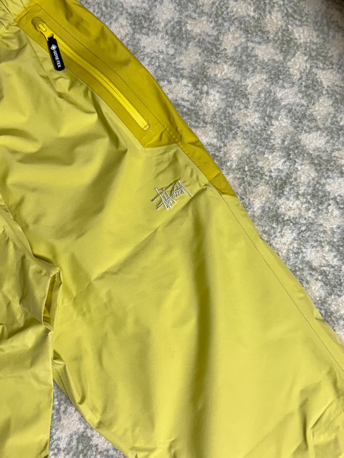 스투시 고어텍스 쉘 팬츠 옐로우 상품이미지4