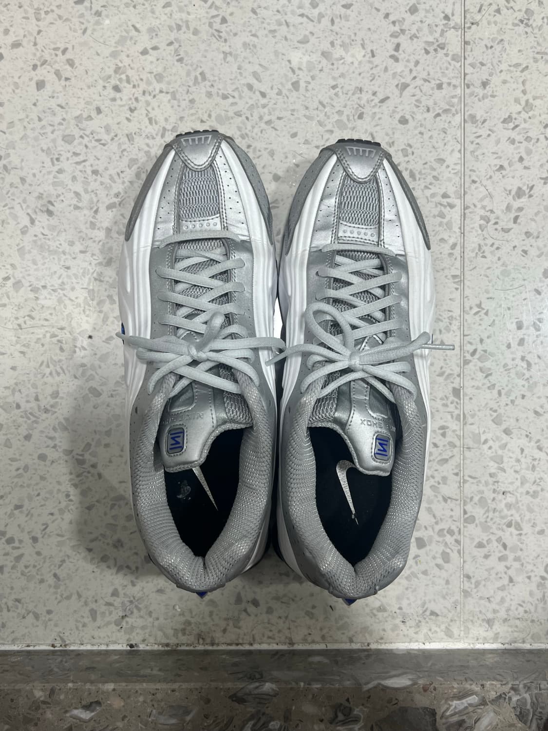 나이키 샥스 R4 화이트 레이서 블루 285 상품이미지2