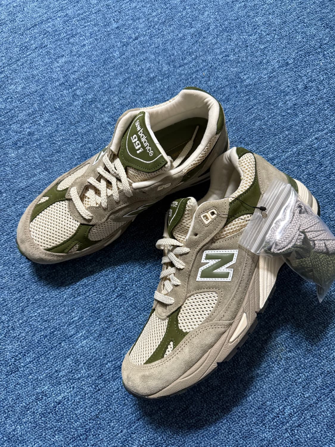 뉴발란스 에메레온도르 991 상품이미지1