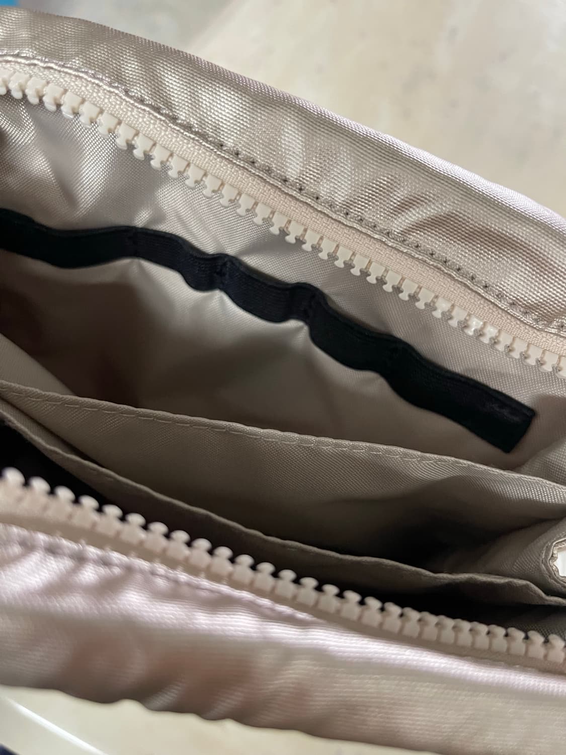 키플링 정품 파우치 메탈릭 골드 상품이미지4