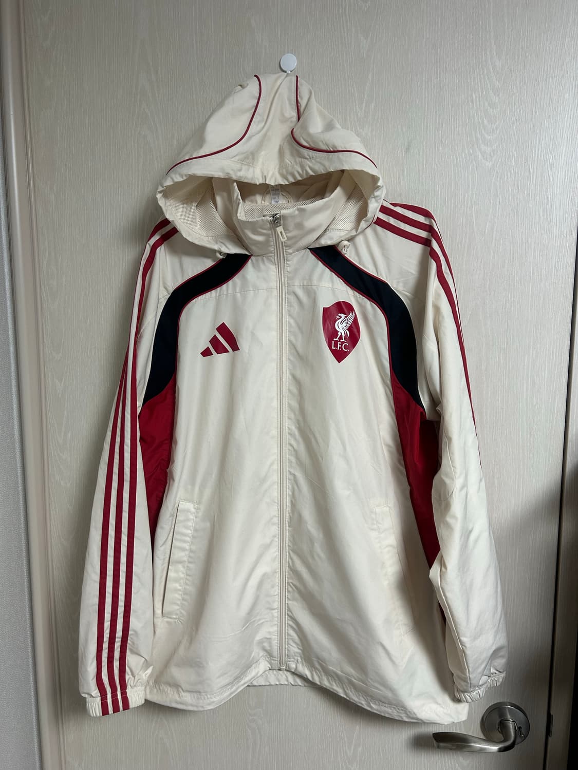 아디다스 리버풀 바람막이 L사이즈 팜 상품이미지1