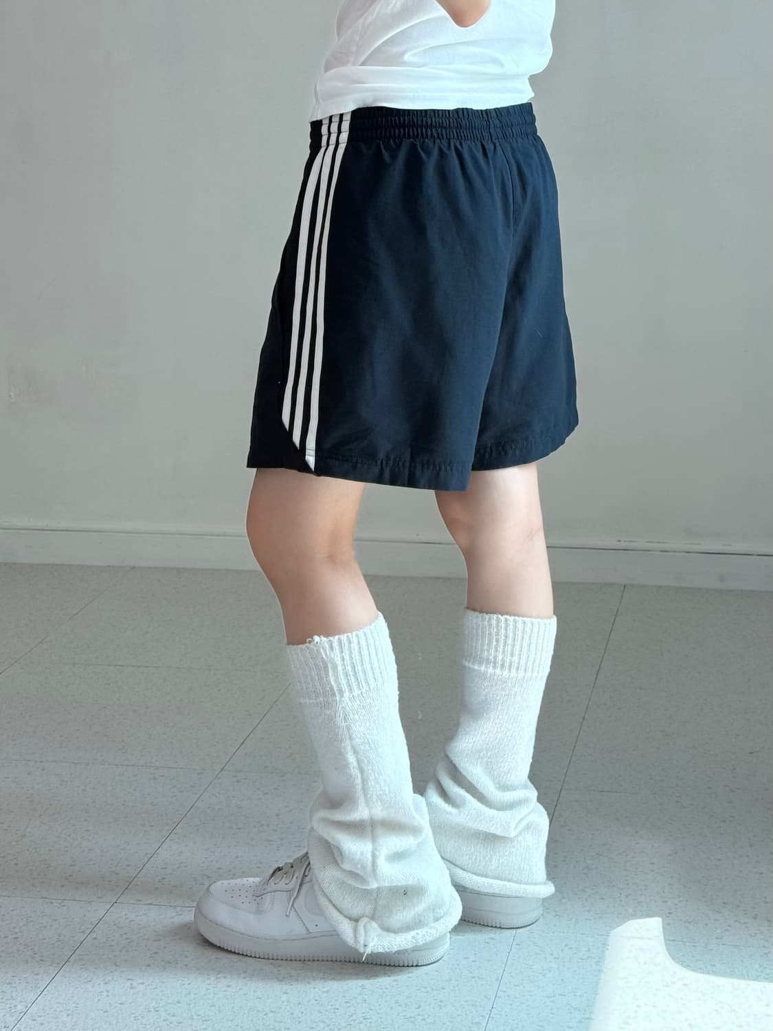아디다스 네이비 반바지 상품이미지3