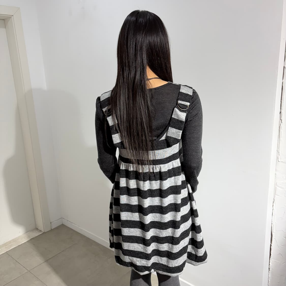 블랙 그레이 스트라이프 펌킨 플레어 나시 원피스 상품이미지3