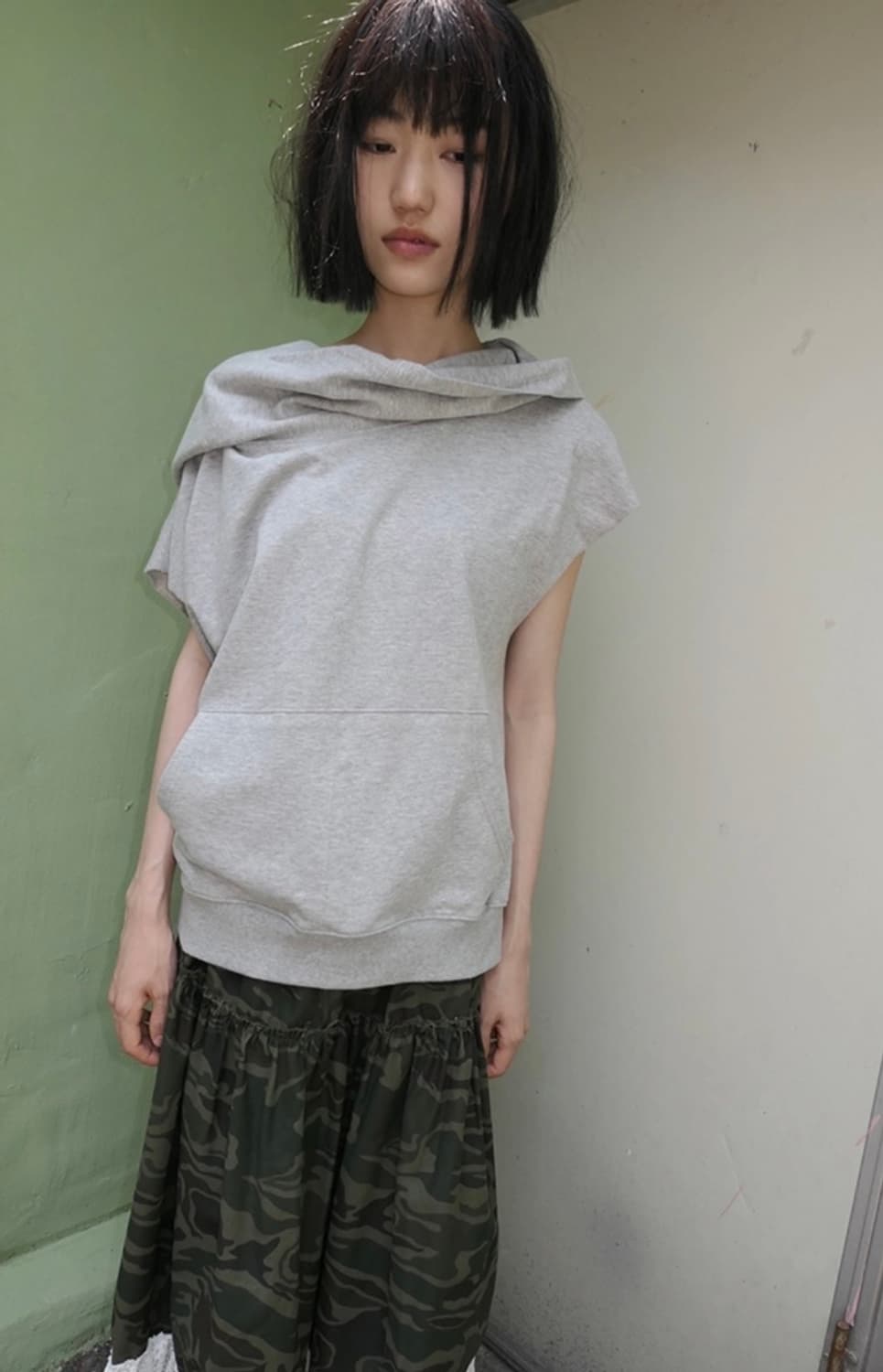 콜하그 - off shoulder half hood T 상품이미지1