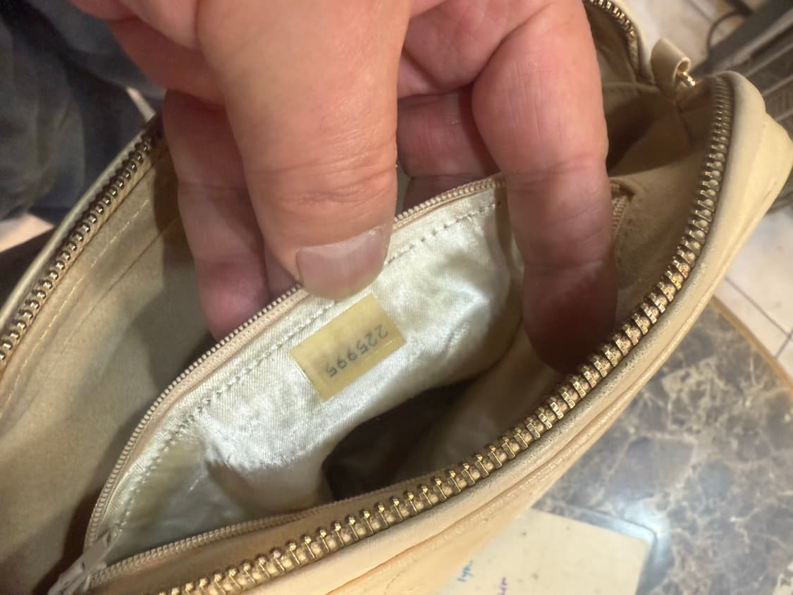 정품 샤넬 램스킨 퀄팅 체인크로스백 팝니다 상품이미지10