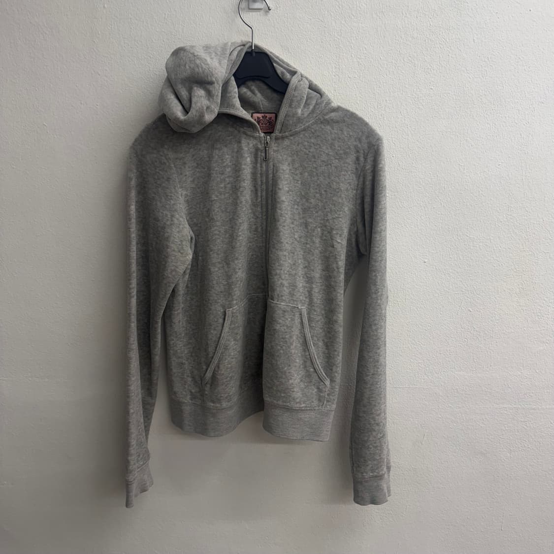 Juicy Coutre 쥬시꾸뛰르 y2k 레터링 후드집업 L 상품이미지1