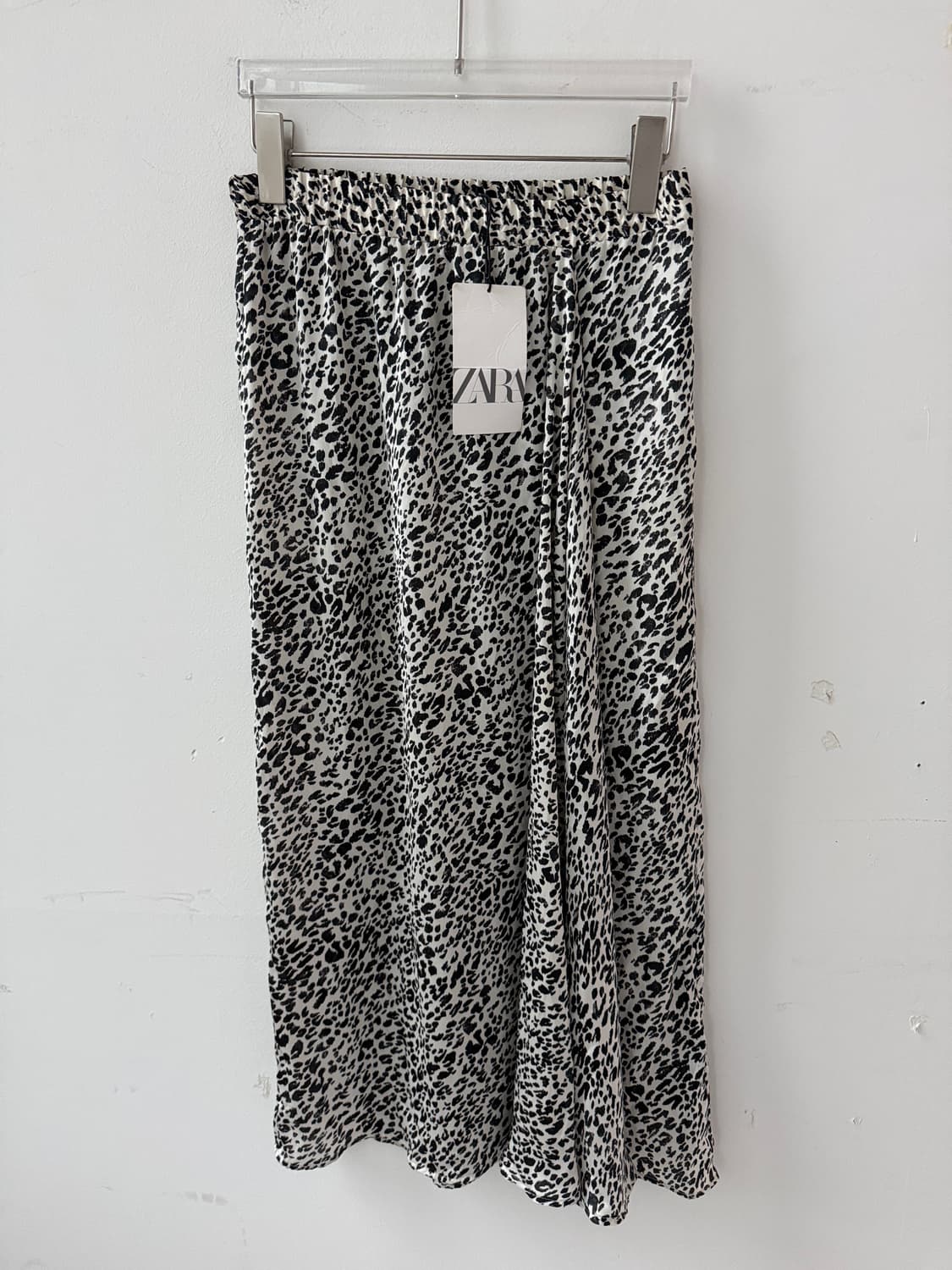 자라 레오파드 새틴 롱스커트 S 새상품 상품이미지1
