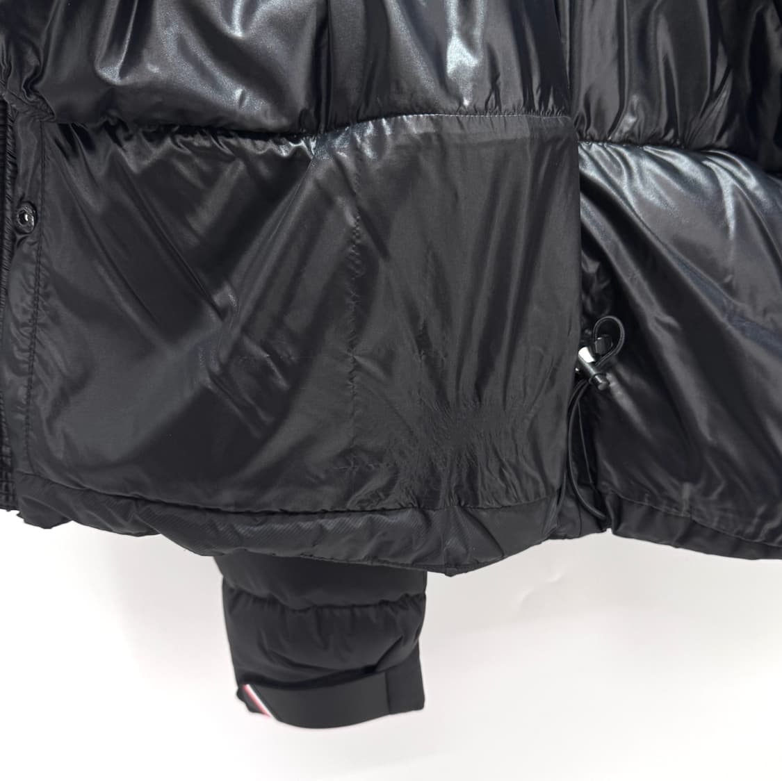 [3사이즈] 몽클레어 카무락 패딩 후드 점퍼 블랙 (1A50540) 상품이미지10