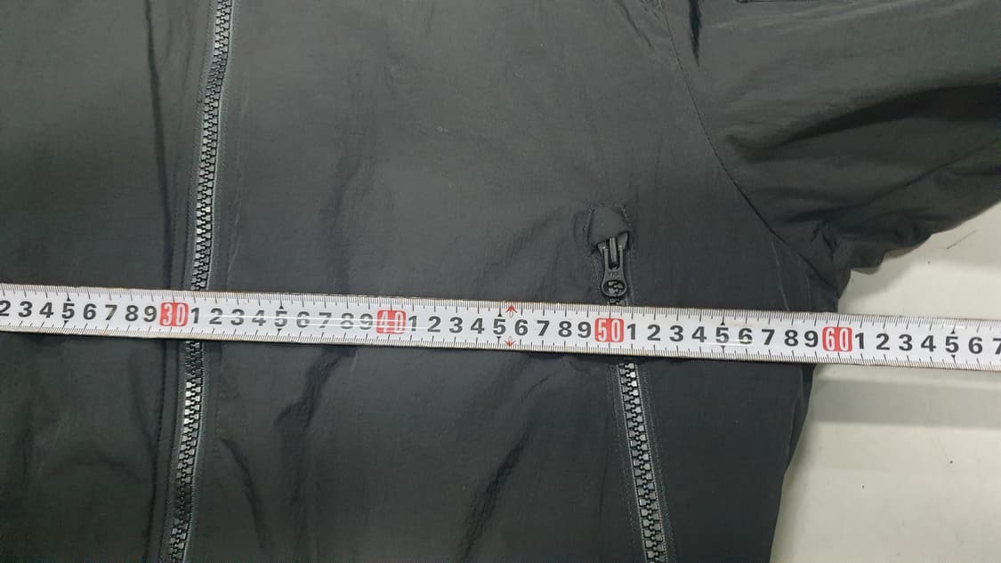 인사일런스 블랙 봄버 자켓 상품이미지5