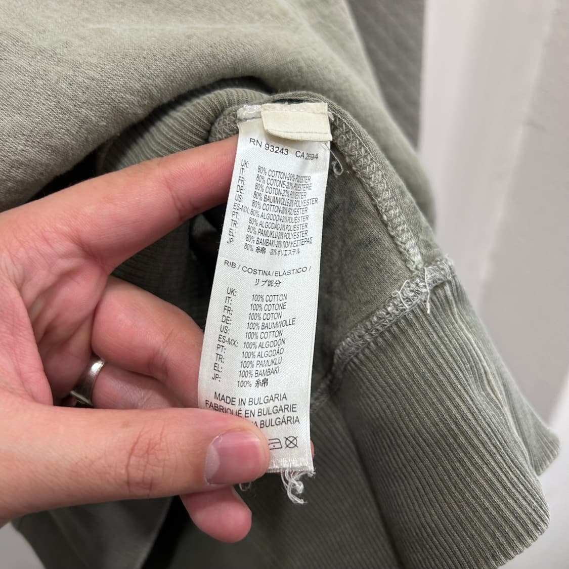 디젤 음각 믹스패턴 라운드 코튼 맨투맨 상품이미지4