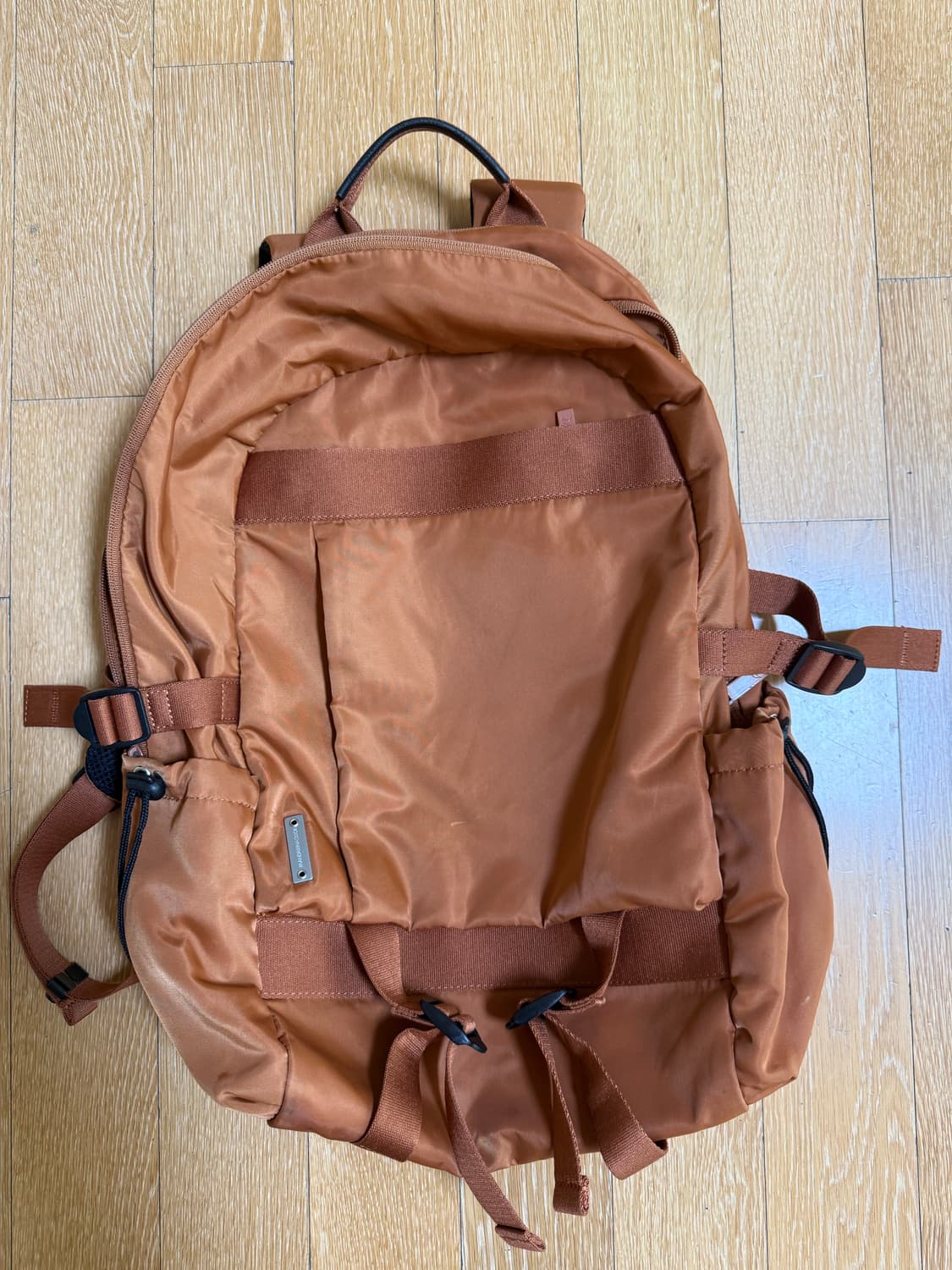 만다리나덕 백팩 상품이미지1